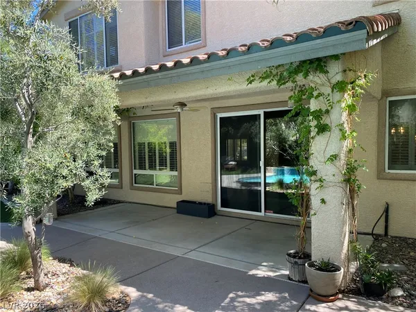$3,300 | 11752 Del Sur Avenue, Las Vegas, NV 89138