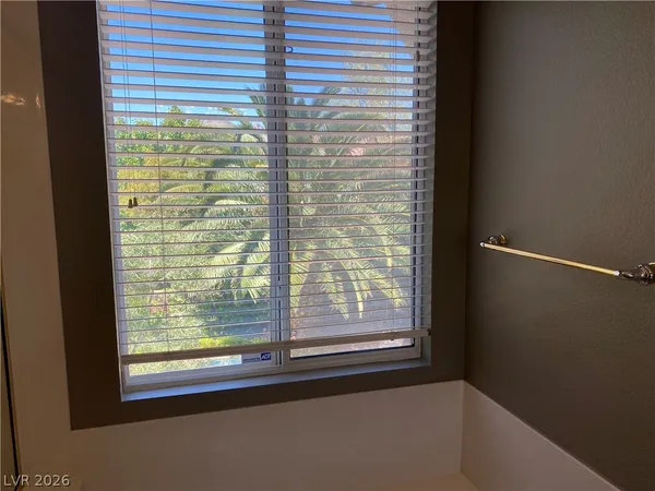 $3,300 | 11752 Del Sur Avenue, Las Vegas, NV 89138