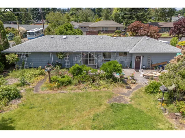 $650,000 | 10912 Southeast Stanley Avenue, Milwaukie, OR 97222