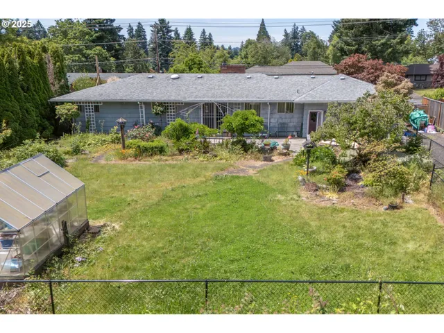 $650,000 | 10912 Southeast Stanley Avenue, Milwaukie, OR 97222