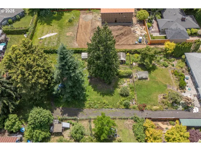 $650,000 | 10912 Southeast Stanley Avenue, Milwaukie, OR 97222