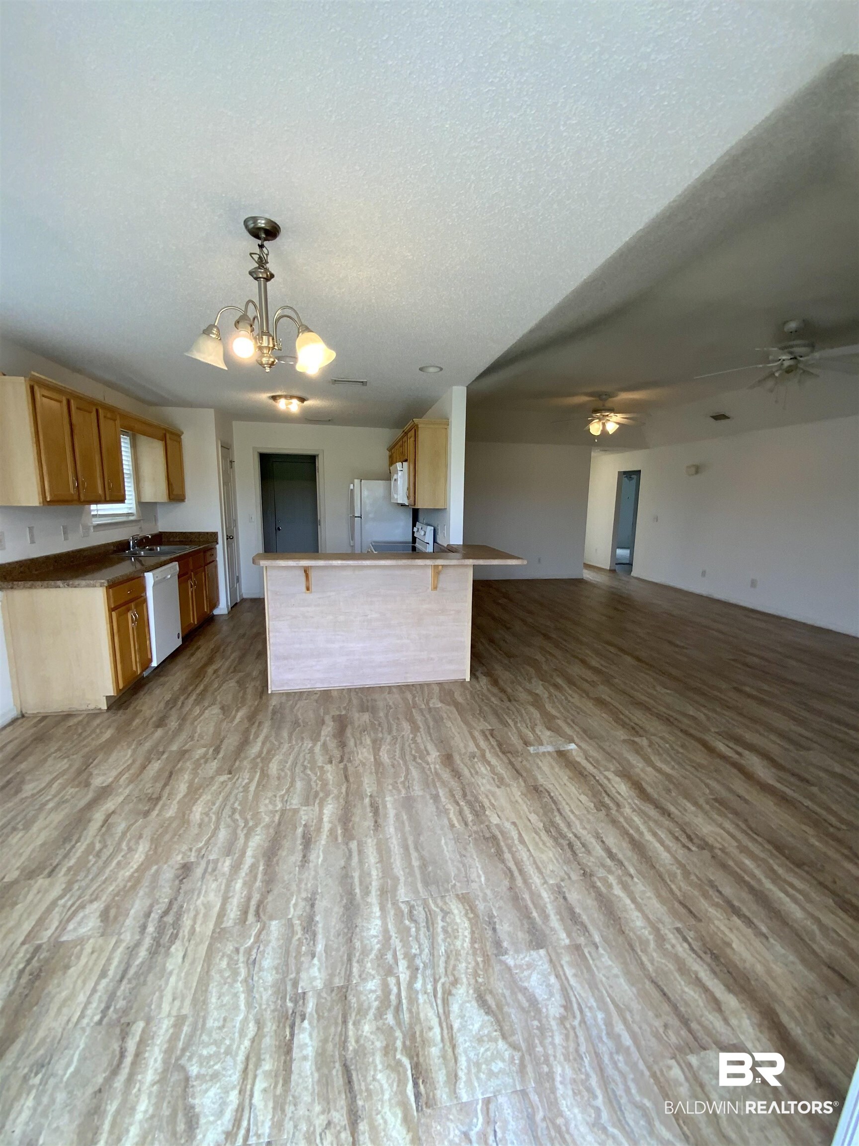 1036 Amazon Drive Foley, AL 36535 - Photo 9 of 13