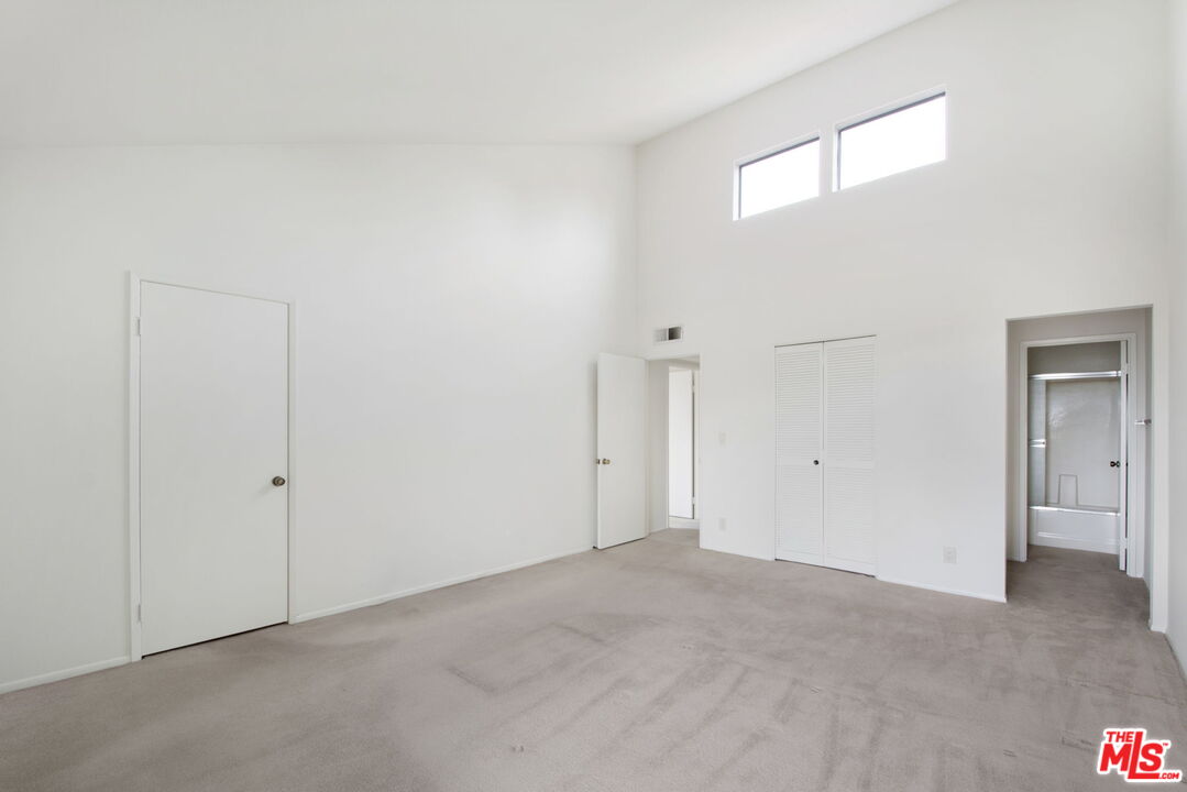 849 East Victoria Street, Unit 811 Carson, CA 90746 - Photo 11 of 50