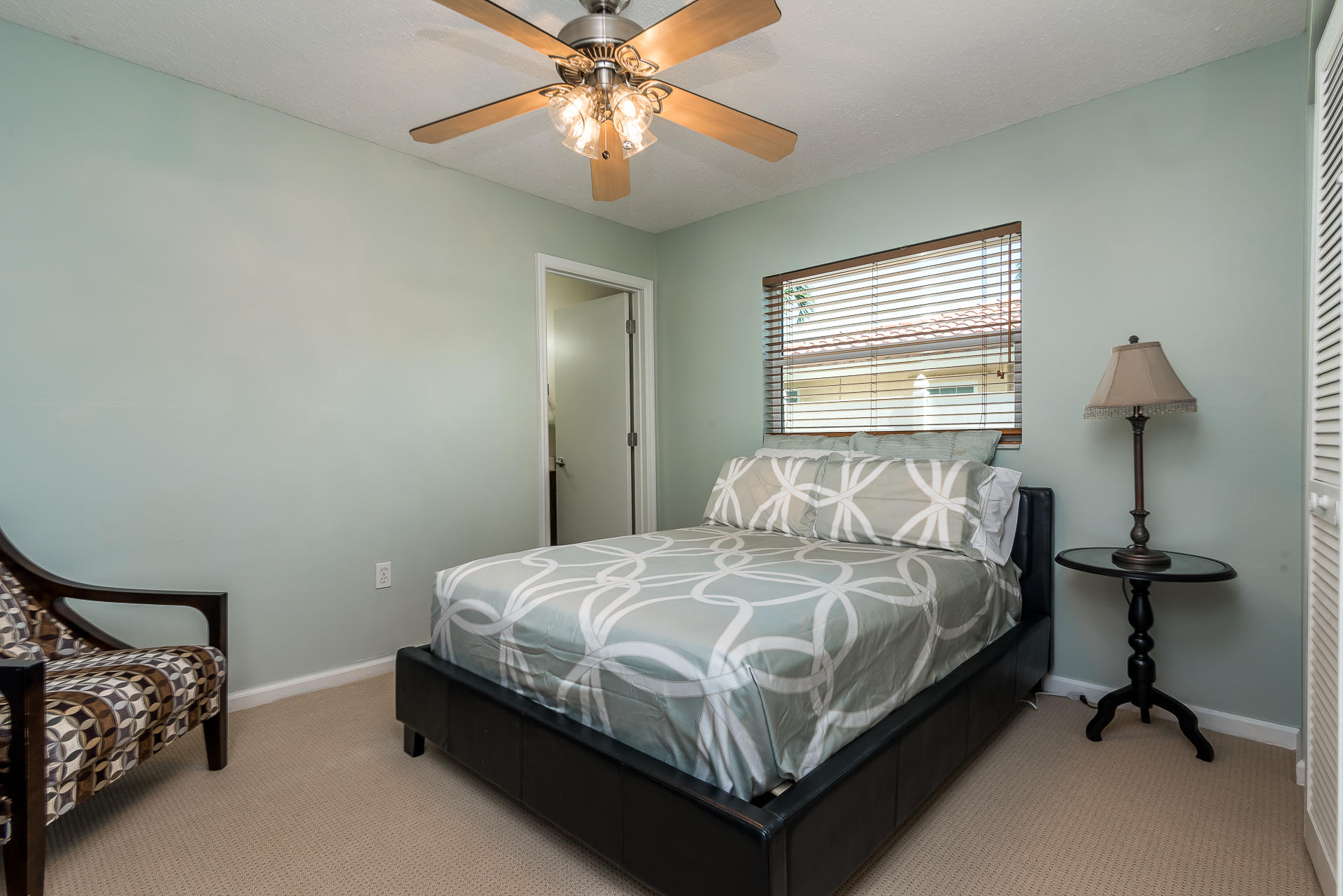 3376 Northwest 26th Avenue Boca Raton, FL 33434 - Photo 20 of 35 photo-12