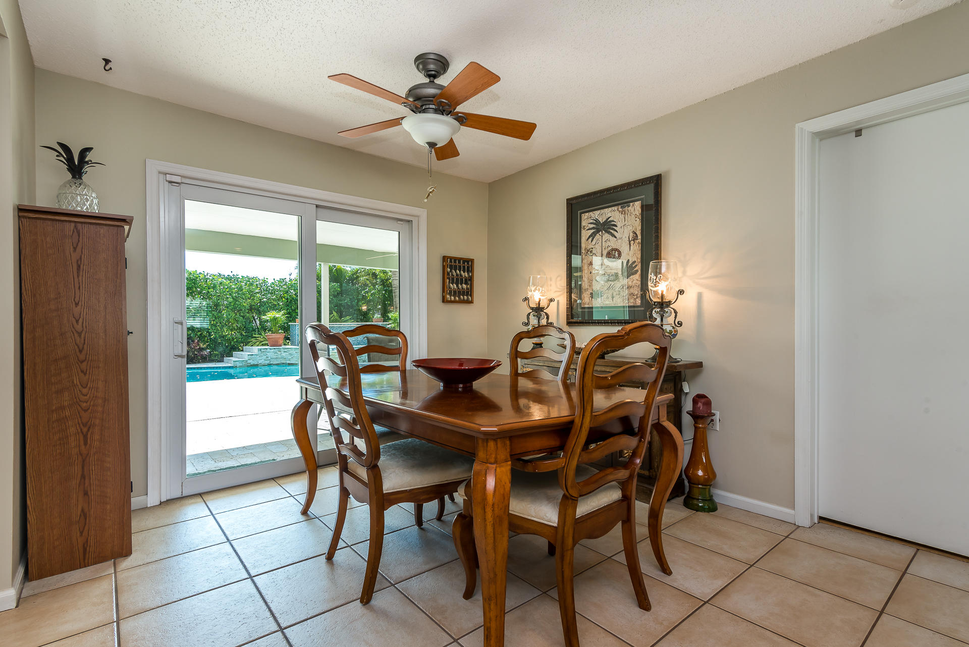 3376 Northwest 26th Avenue Boca Raton, FL 33434 - Photo 8 of 35 photo-4