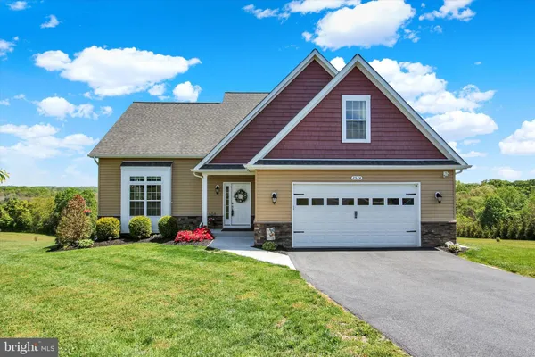 $850,000 | 2524 Fourleaf Drive, Finksburg, MD 21048