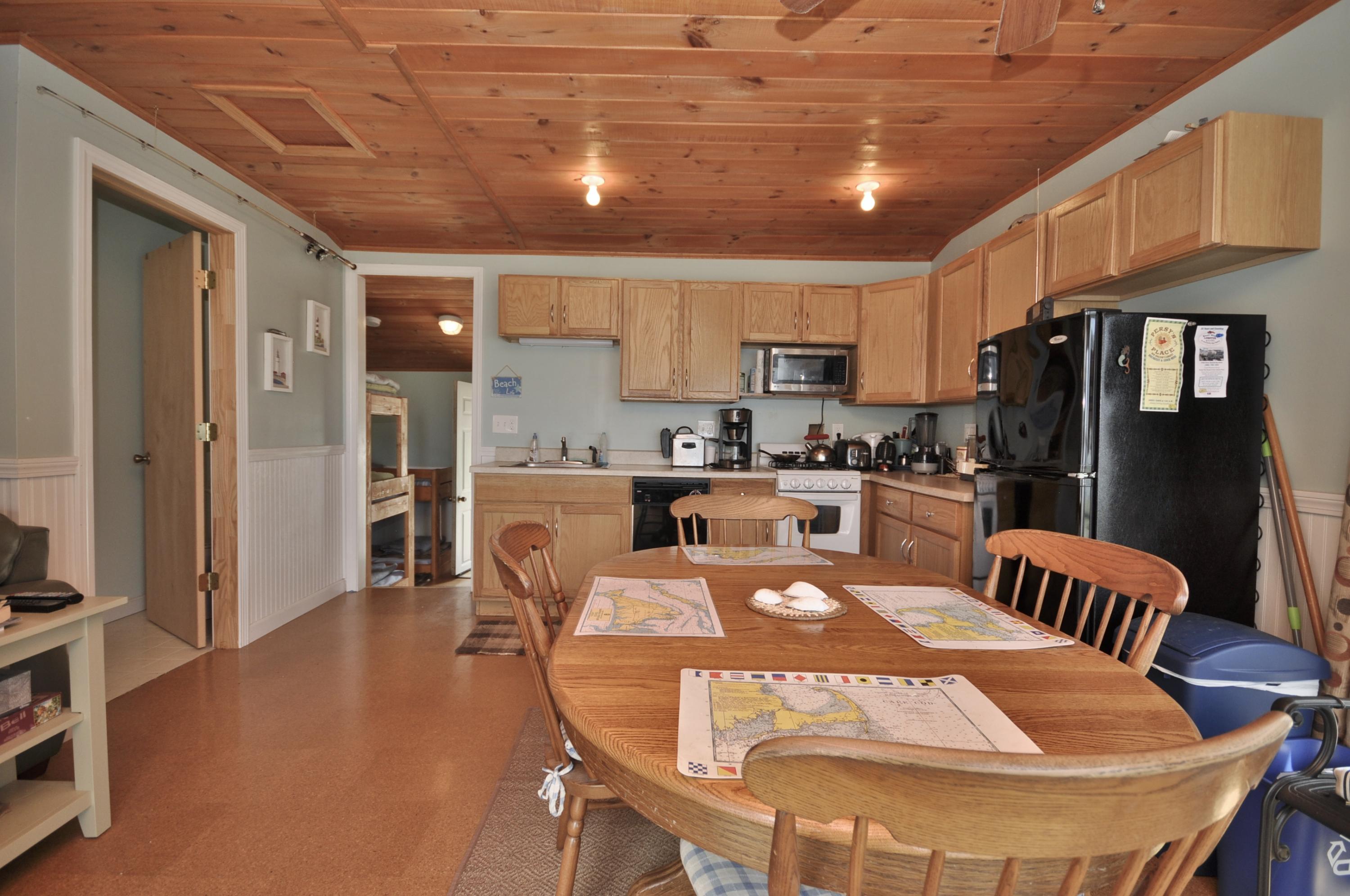 22 The, Unit D Buzzards Bay, MA 02532 - Photo 17 of 34 dining/kitchen