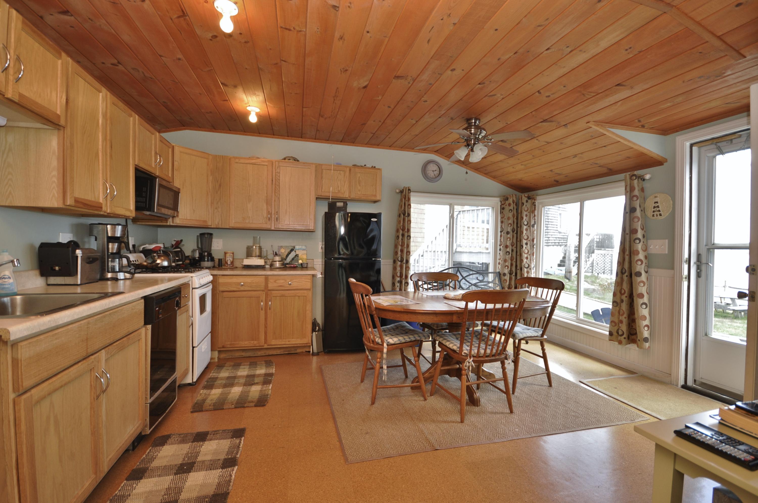 22 The, Unit D Buzzards Bay, MA 02532 - Photo 19 of 34 Kitchen