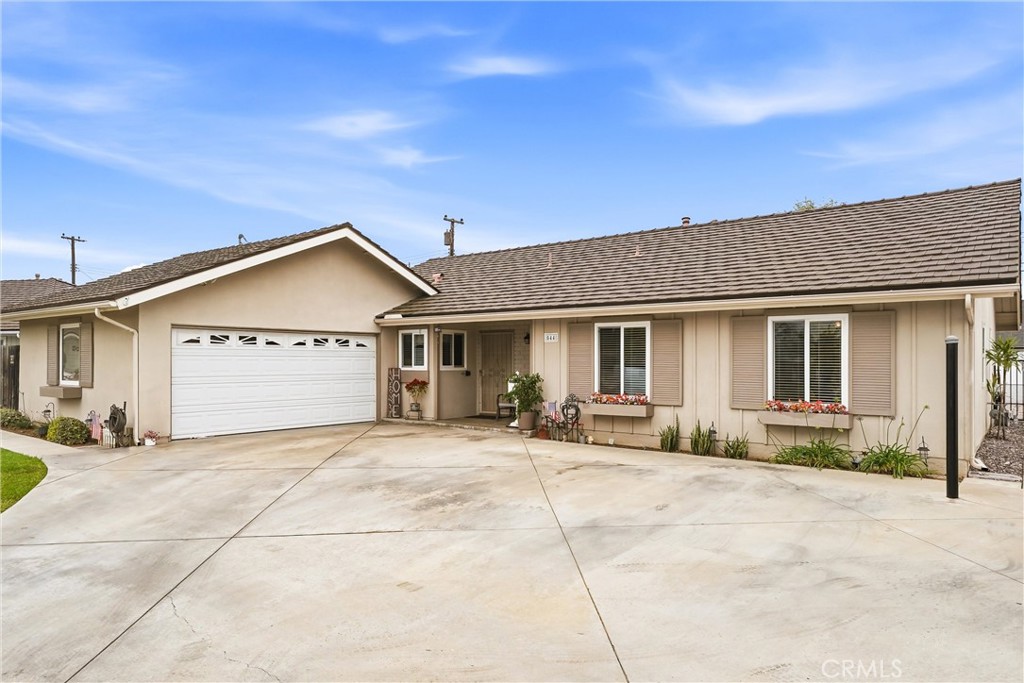 544 Firethorne Street Brea, CA 92821 - Photo 2 of 39 Warm and inviting, this single-story President's Home is a highly desired commodity in today's market!