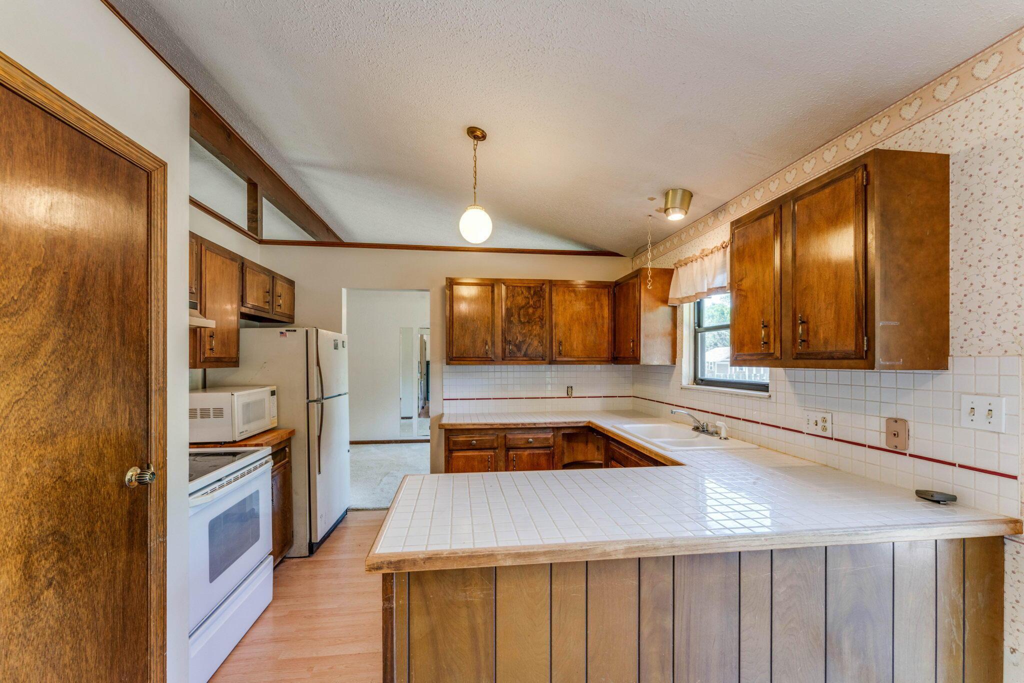 1169 James Road Newark, OH 43055 - Photo 18 of 46 25-web-or-mls-1169-james-rd