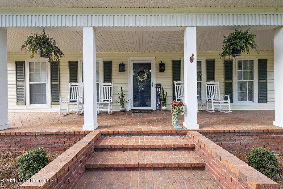 402 Springwood Circle Terry, MS 39170 - Photo 6 of 49 06-HTP_8531