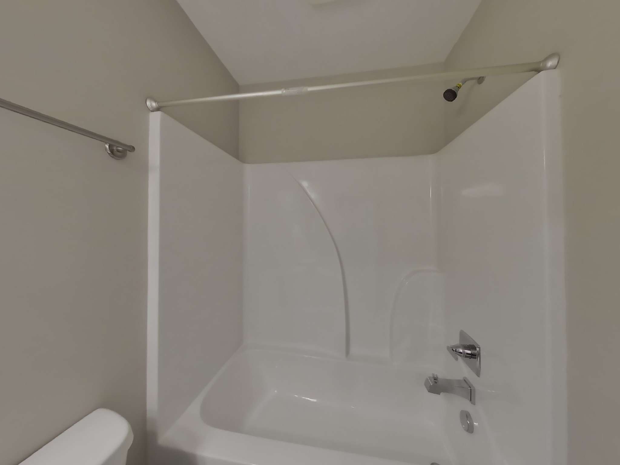 704 Finse Drive Spring Hill, TN 37174 - Photo 15 of 16 a close view of a bathtub in bathroom