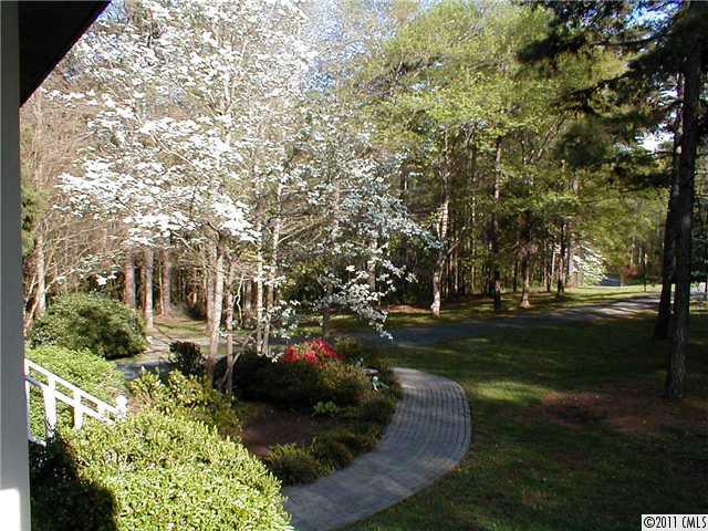 3801 Spring Drive Midland, NC 28107 - Photo 4 of 16 Gallery Image 4