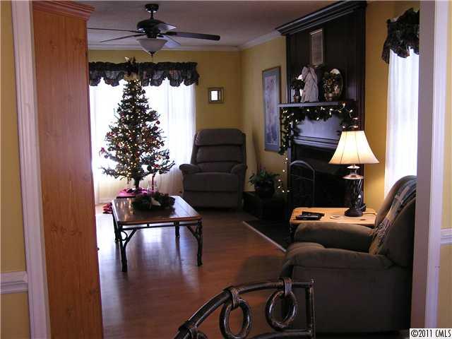 3801 Spring Drive Midland, NC 28107 - Photo 5 of 16 Gallery Image 5