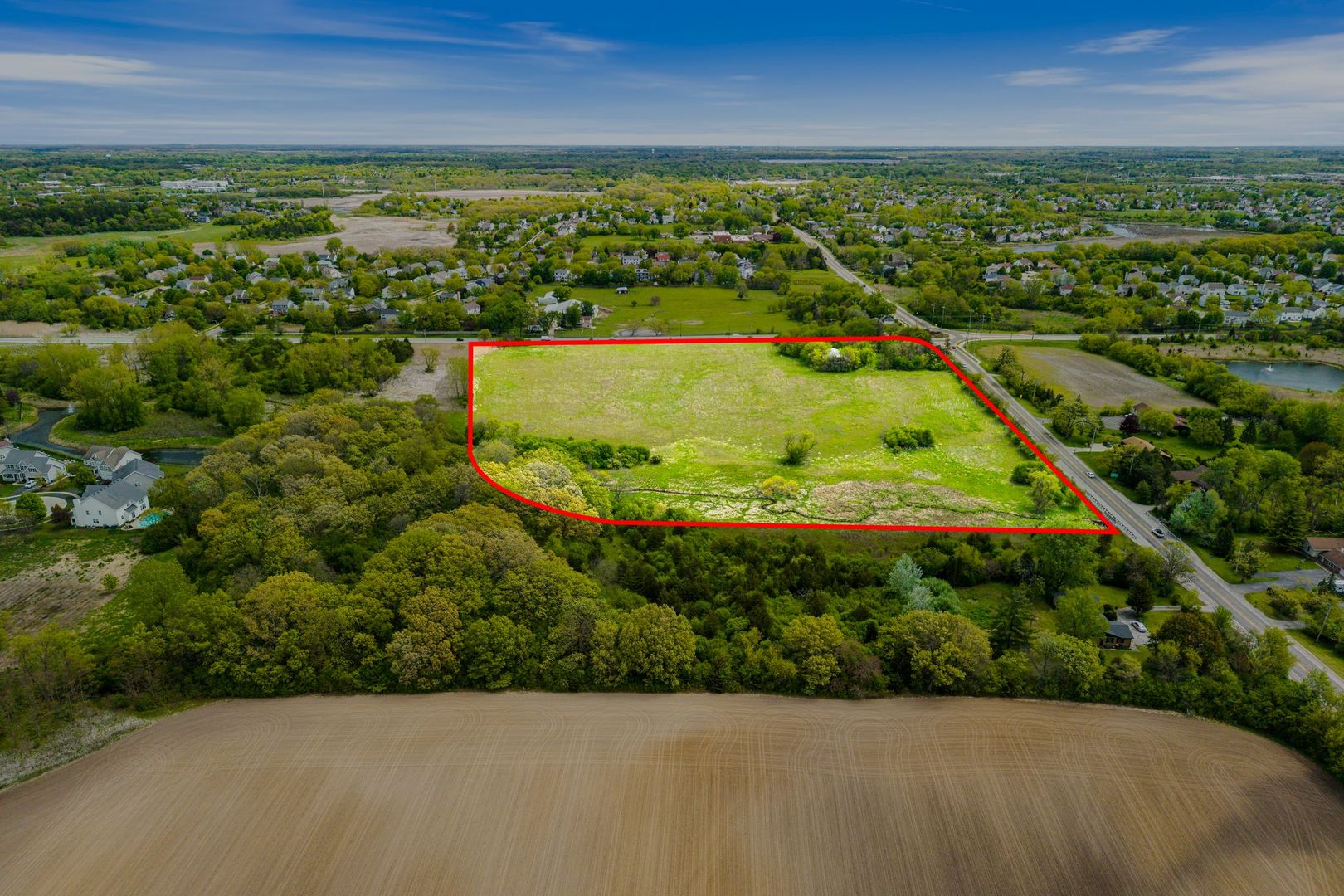 406 West Monaville Road Lake Villa, IL 60046 - Photo 11 of 12 a view of a garden