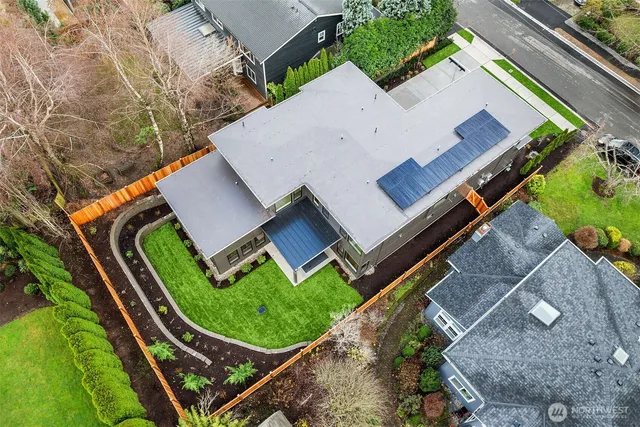 $3,898,000 | 520 7th Street South, Kirkland, WA 98033