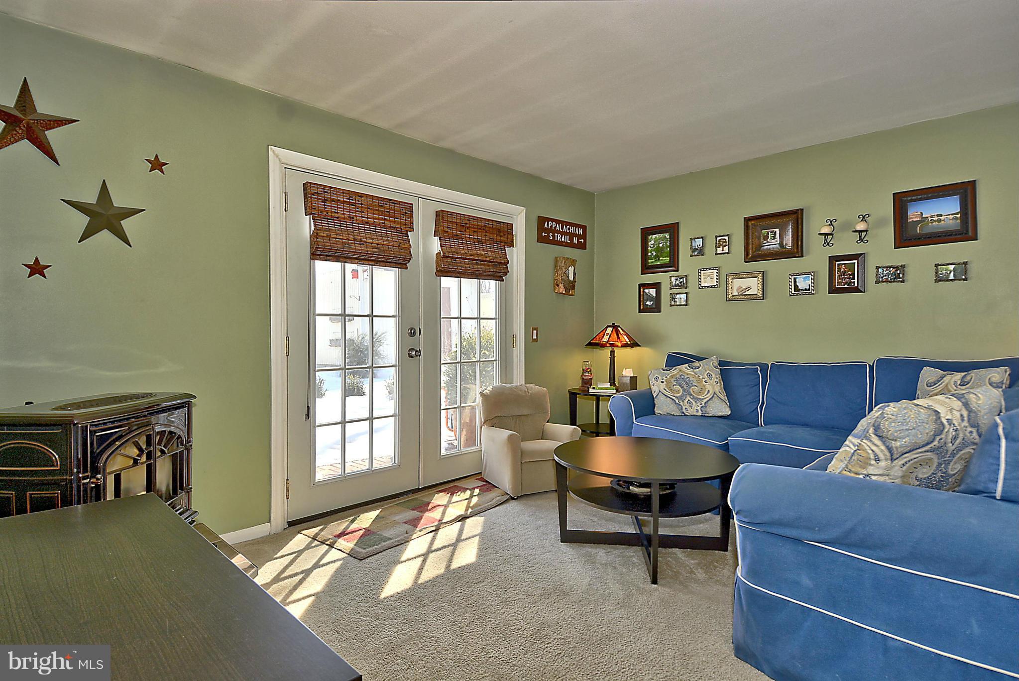 316 Irwin Street Silver Spring, MD 20901 - Photo 19 of 30 Family Room