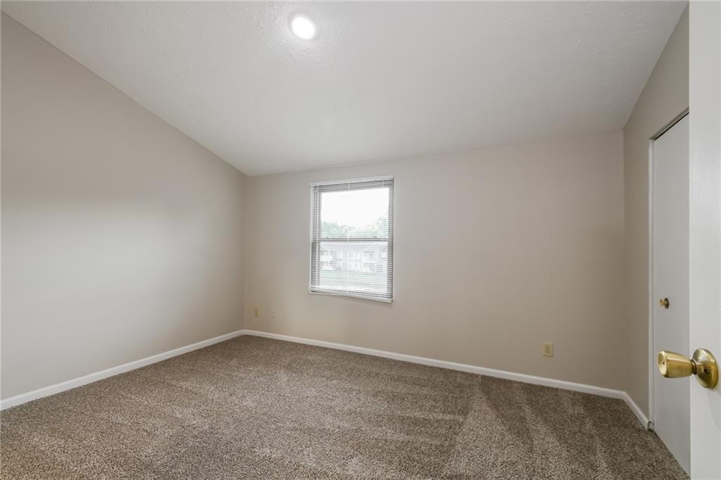 8528 Hague Road Indianapolis, IN 46256 - Photo 10 of 15 Gallery Image 10