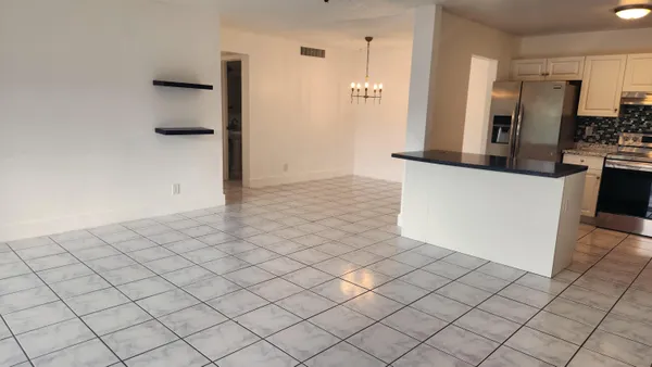 $2,200 | 517 Dotterel Road, Unit 31C, Delray Beach, FL 33444