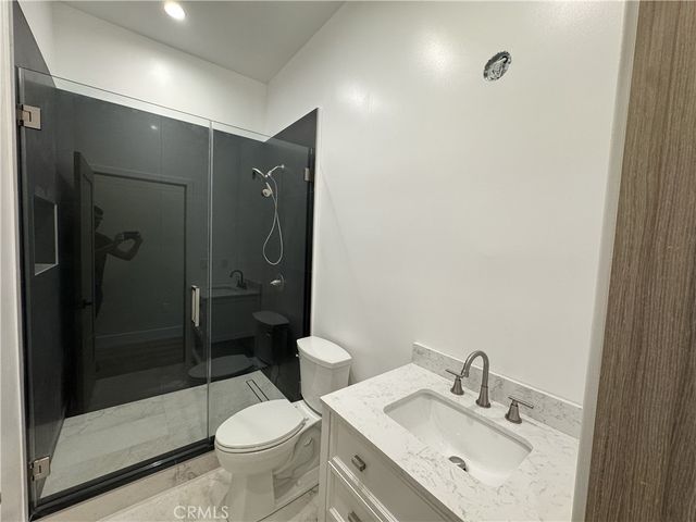 $2,750 | 15159 Morrison Street, Sherman Oaks, CA 91403