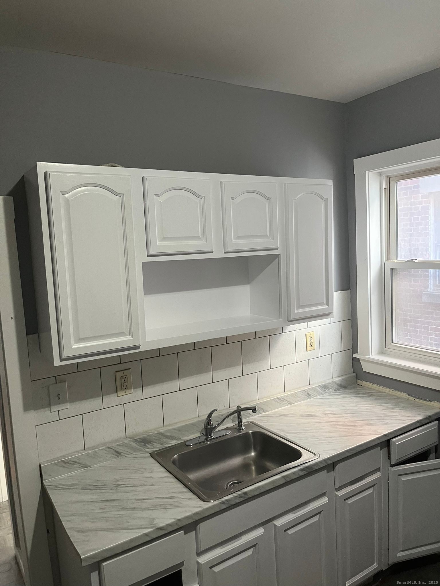 402 Bond Street Bridgeport, CT 06610 - Photo 2 of 4