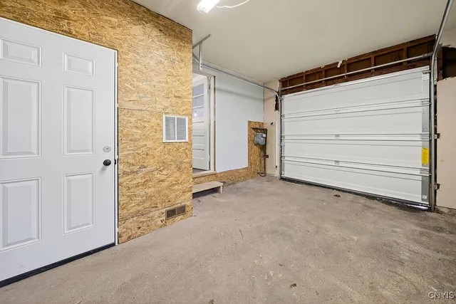 $239,900 | 105 Florida Road South, Salina, NY 13211