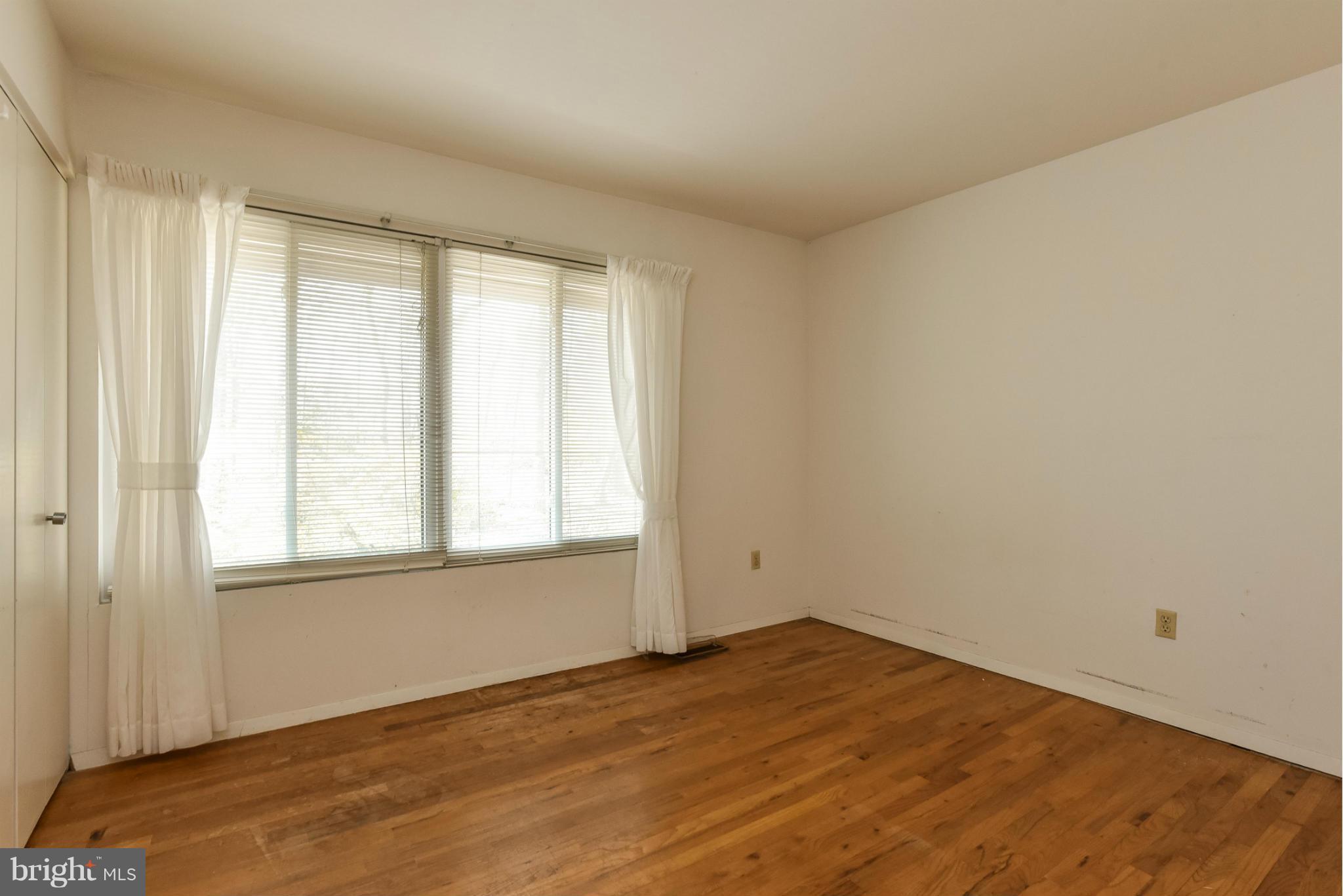 1771 Wainwright Drive Reston, VA 20190 - Photo 19 of 30 Bedroom