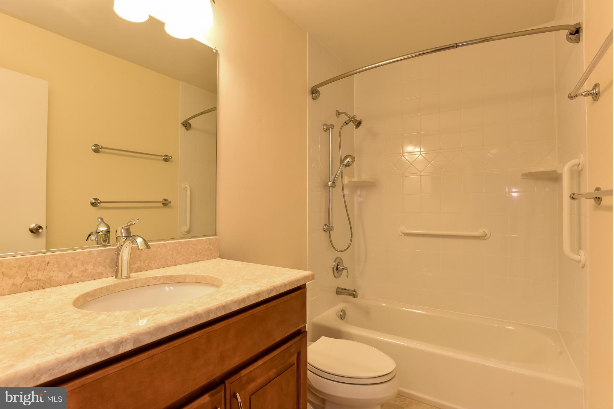 1771 Wainwright Drive Reston, VA 20190 - Photo 25 of 30 Bath