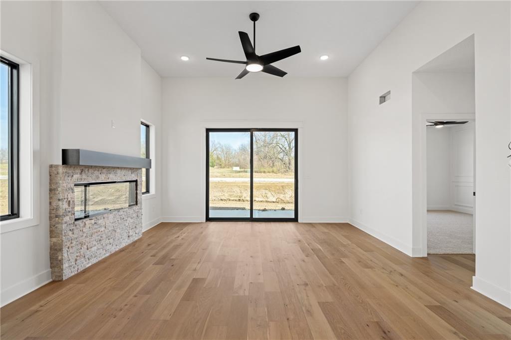 9565 Jupiter Street Lenexa, KS 66219 - Photo 13 of 34