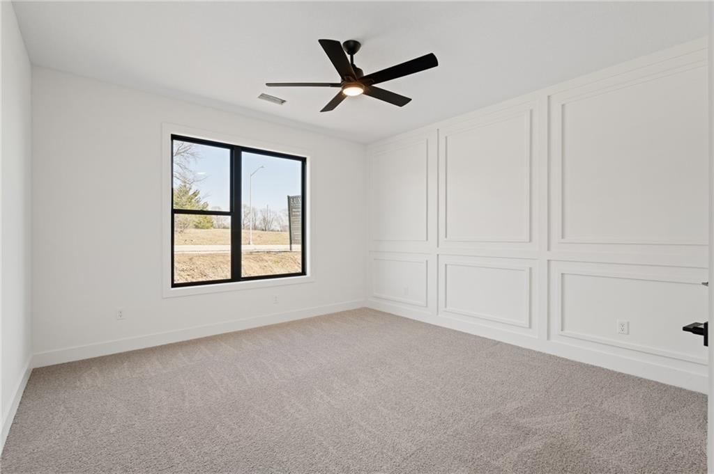 9565 Jupiter Street Lenexa, KS 66219 - Photo 16 of 34