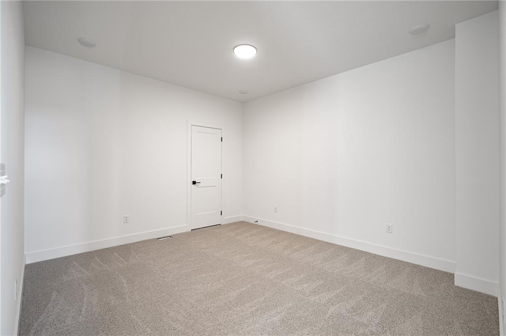 9565 Jupiter Street Lenexa, KS 66219 - Photo 24 of 34