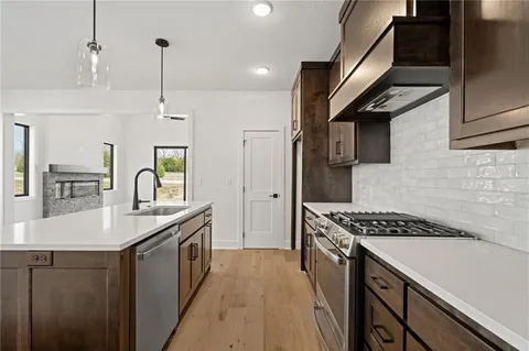 $600,000 | 9565 Jupiter Street, Lenexa, KS 66219