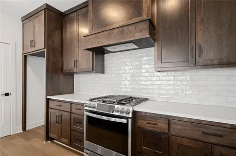 $600,000 | 9565 Jupiter Street, Lenexa, KS 66219