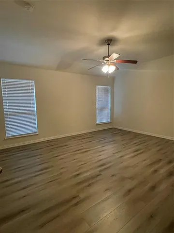 $2,200 | 2824 Castle Creek Drive, Little Elm, TX 75068