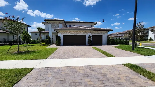 $1,705,000 | 12336 Southwest 43rd Court, Davie, FL 33330