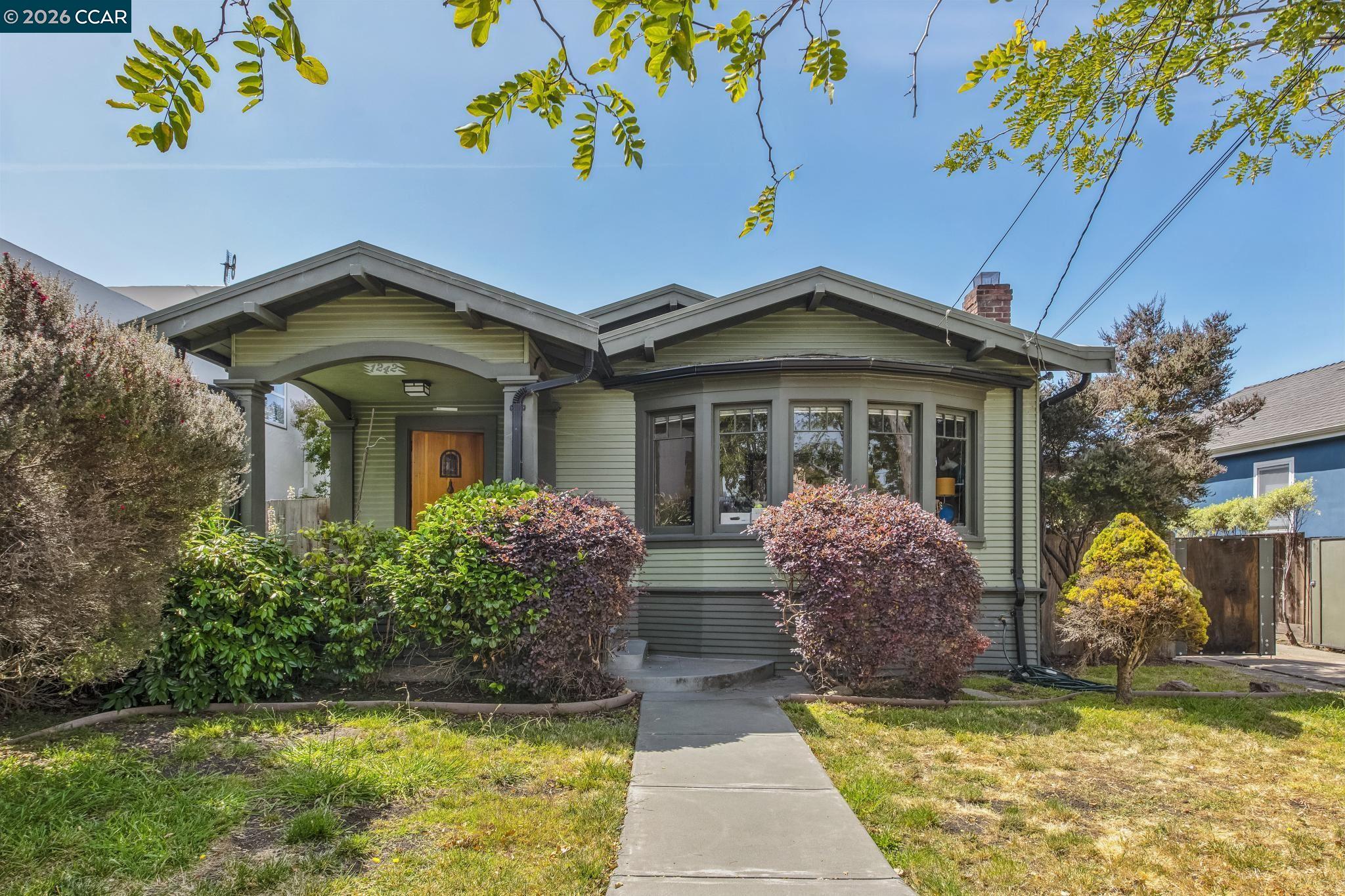 1242 Hopkins Street Berkeley, CA 94702 - Photo 3 of 84