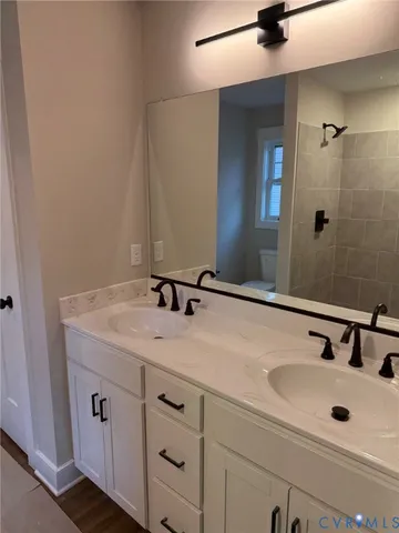 $2,400 | 325 Yorktown Drive, Colonial Heights, VA 23834