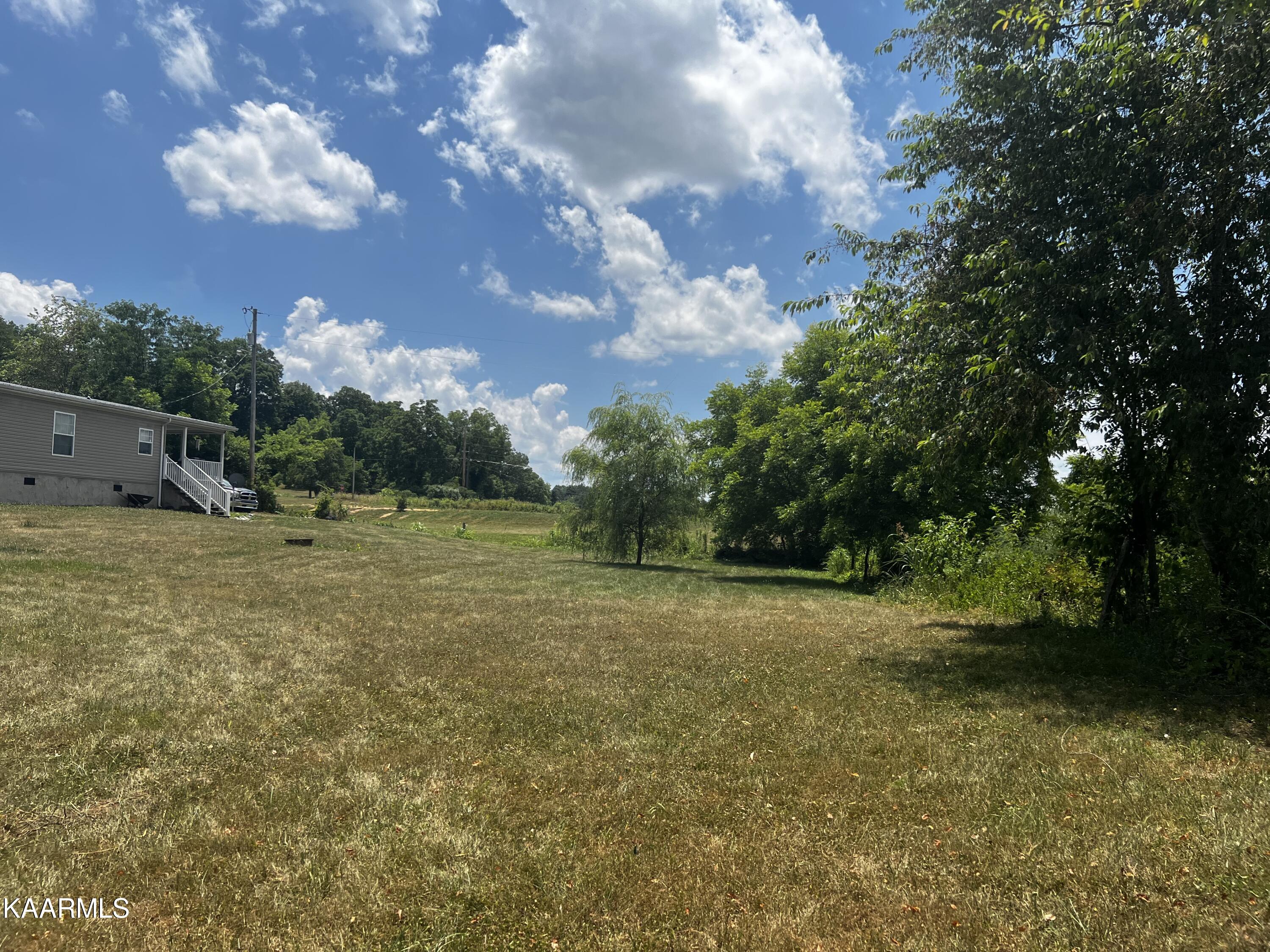 1532 Back Valley Road Speedwell, TN 37870 - Photo 15 of 55 A092FDF6-3985-47BC-A6C1-26BD7F5AD1B3