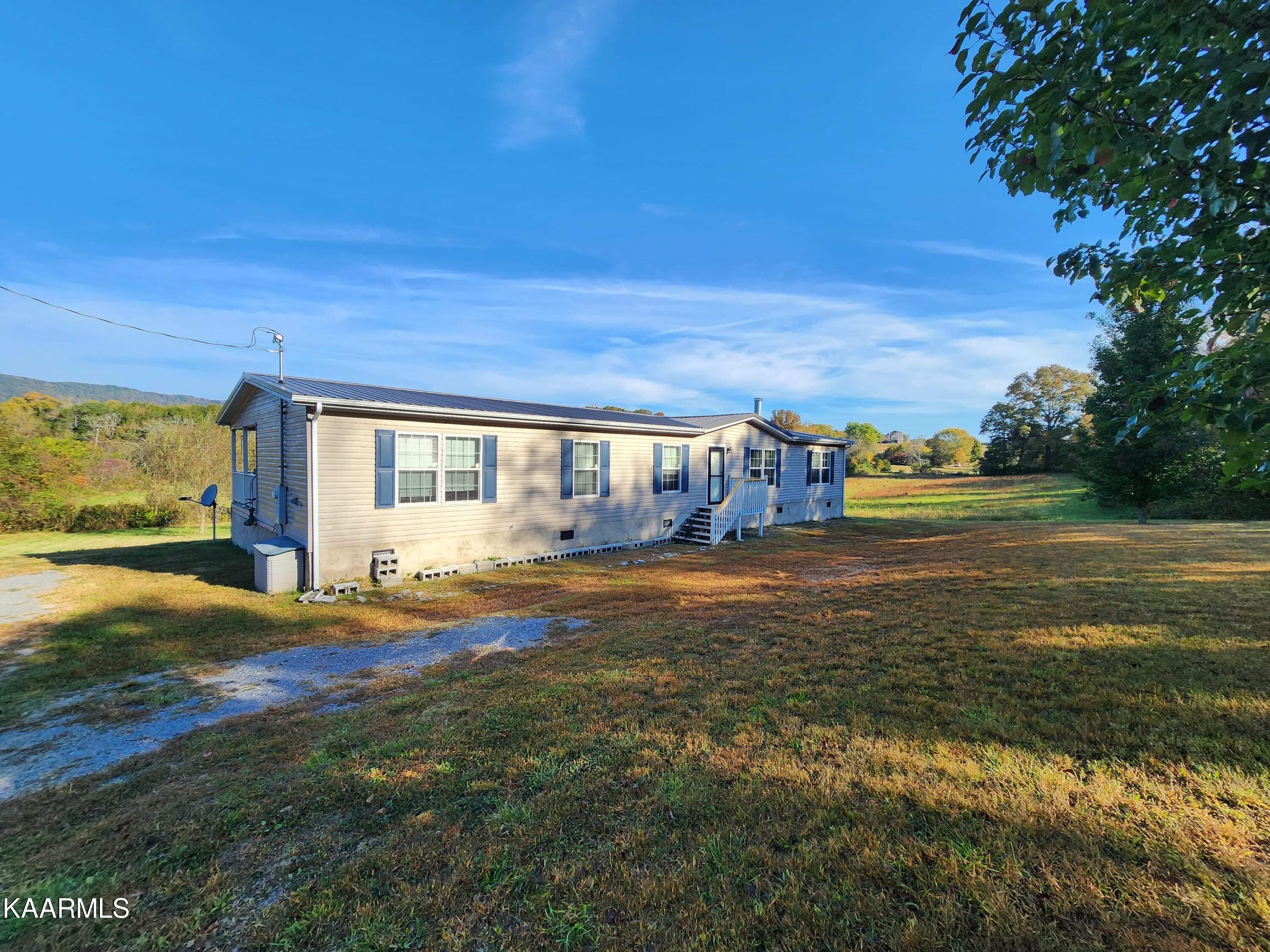 1532 Back Valley Road Speedwell, TN 37870 - Photo 54 of 55 FE6E6C82-99CA-4BAA-ADE2-F1C7CEC82182