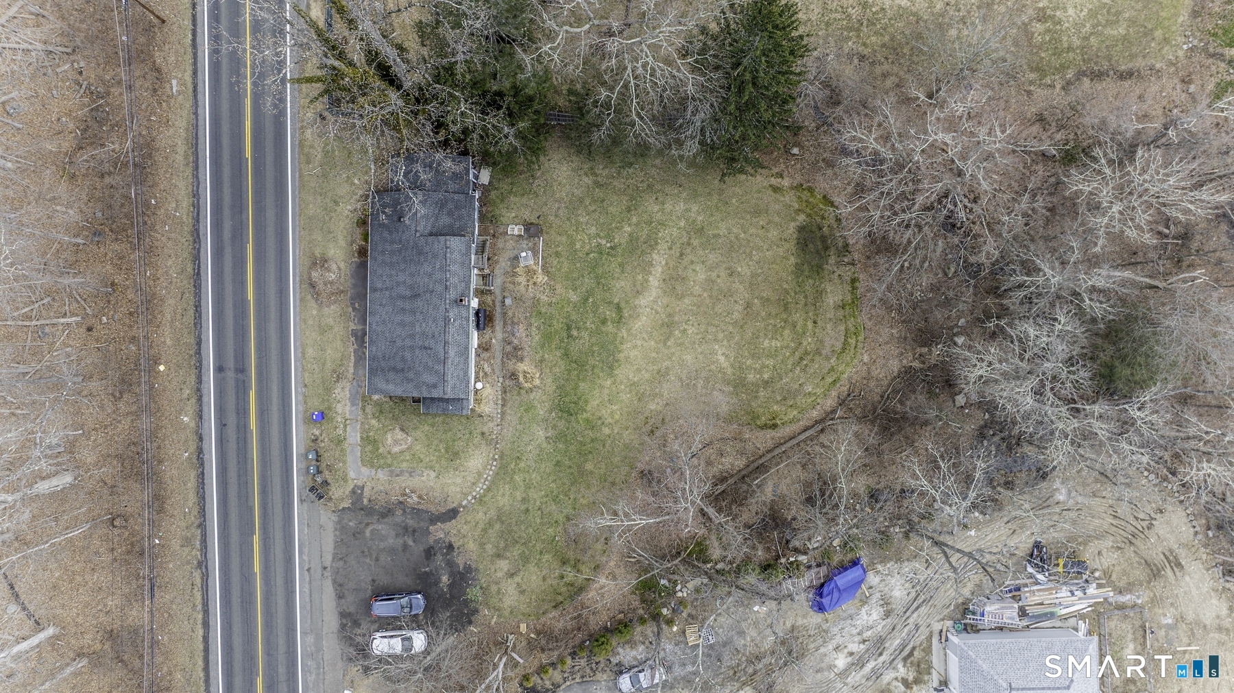 183 Sugar Street Newtown, CT 06470 - Photo 38 of 40 a bathroom with a shower
