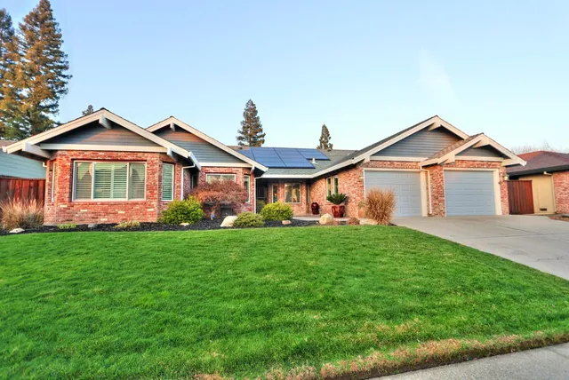 $985,000 | 3715 Mountain View Drive, Rocklin, CA 95677
