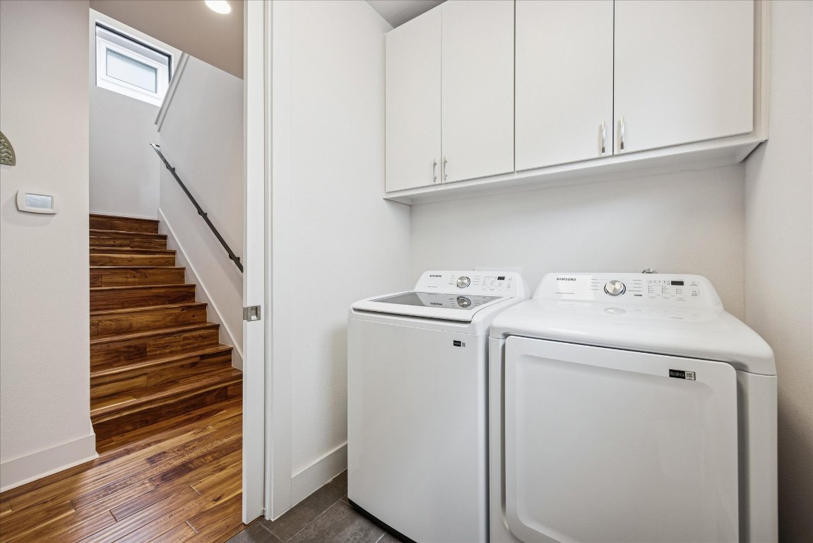 1011 East 12th Street Austin, TX 78702 - Photo 25 of 30 Washer and Dryer room
