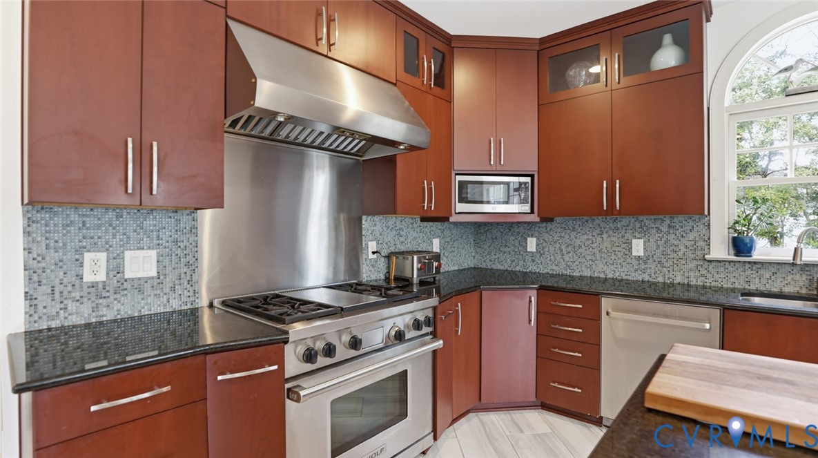 5225 Clipper Cove Road Midlothian, VA 23112 - Photo 14 of 65