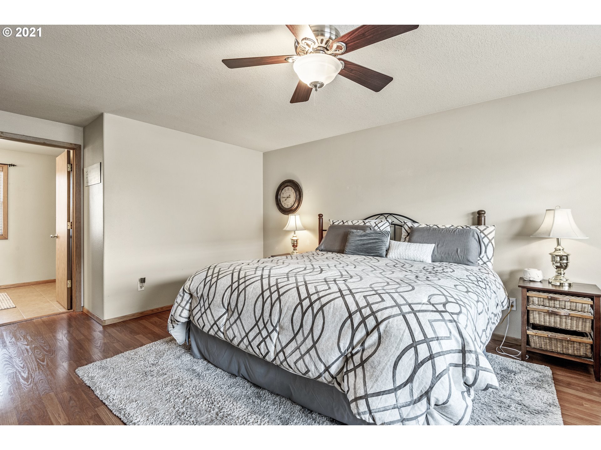 161 Vermillion Road Kelso, WA 98626 - Photo 18 of 32 Gallery Image 18