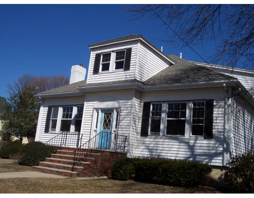 52 Atlantic Street, Unit 1 Lynn, MA 01902 - Photo 1 of 1 Gallery Image 1
