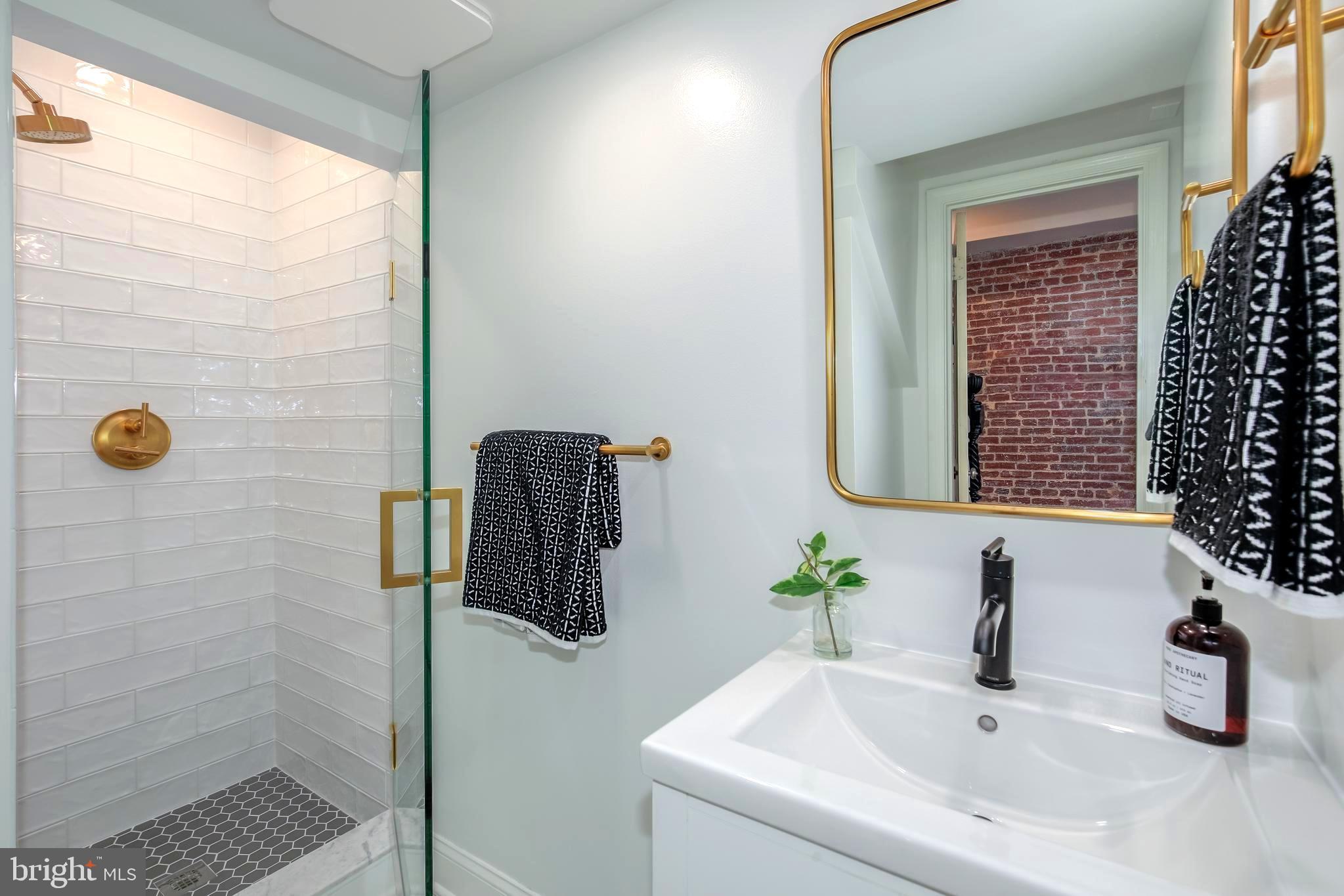 307 11th Street Northeast Washington, DC 20002 - Photo 19 of 41