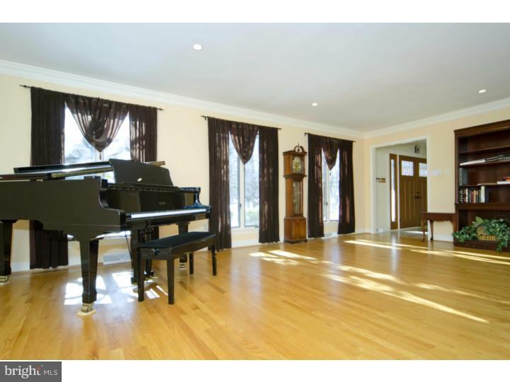 1413 Florence Road Ambler, PA 19002 - Photo 14 of 25 Living Room