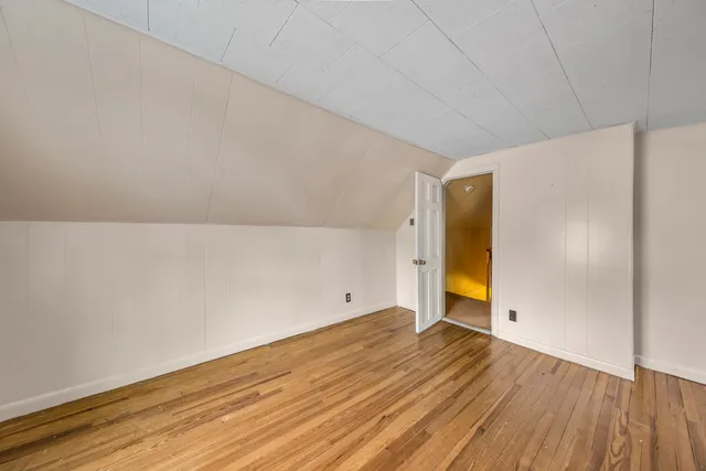 $260,000 | 32 Amesbury Street, Rockland, ME 04841