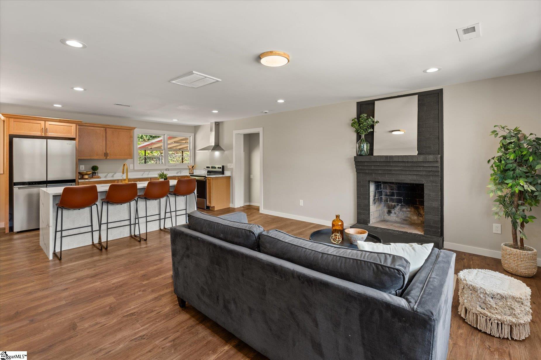 813 Old Stone Church Road Clemson, SC 29631 - Photo 8 of 45