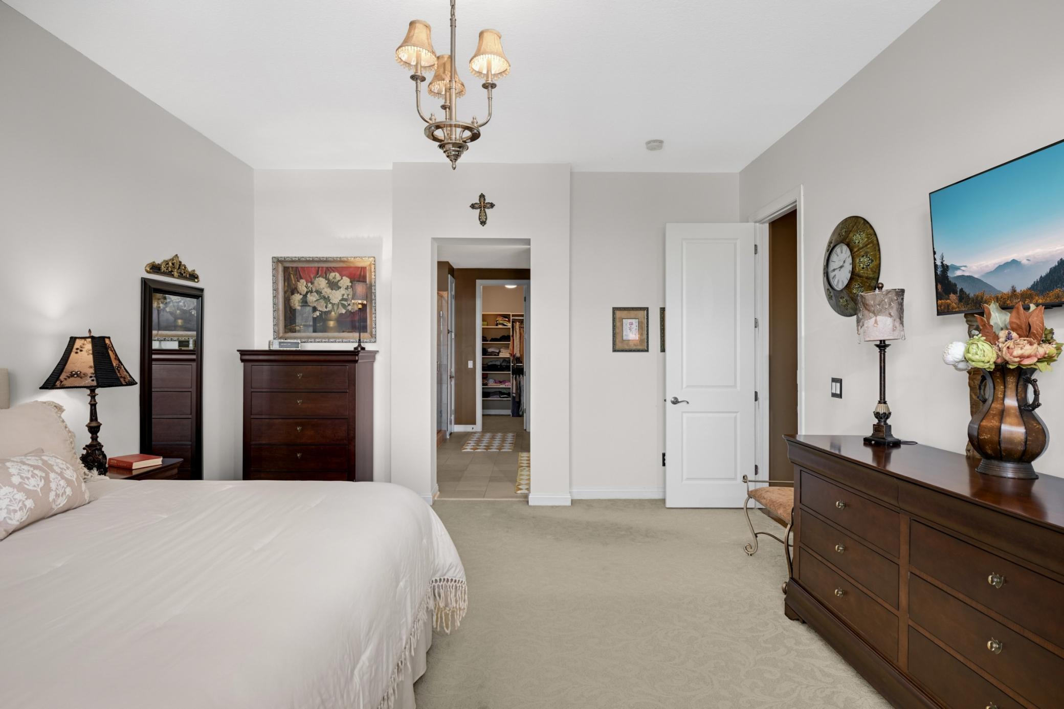 1356 Riverside Lane Mendota Heights, MN 55118 - Photo 23 of 43